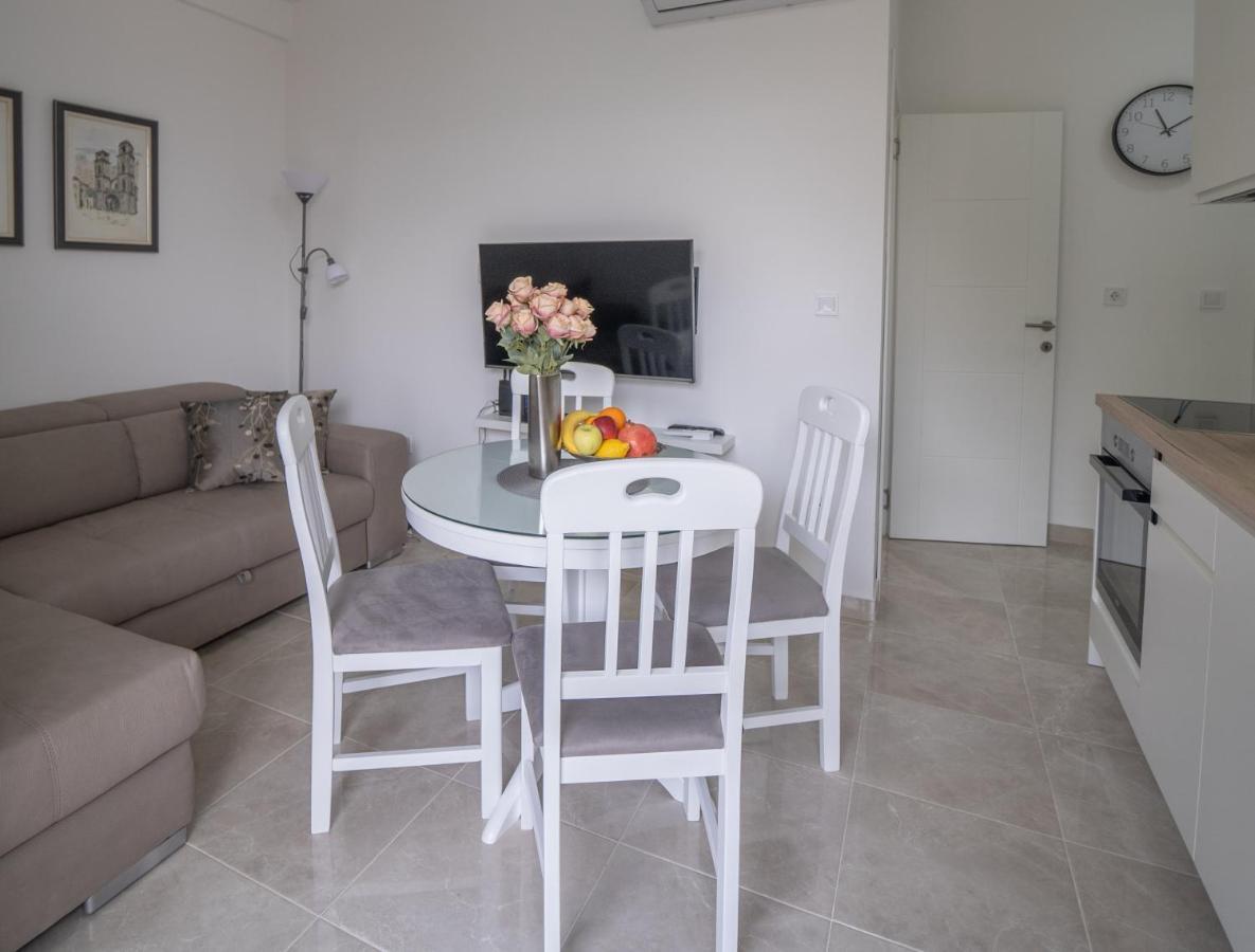 Apartment Adriana โกตอร์ ภายนอก รูปภาพ